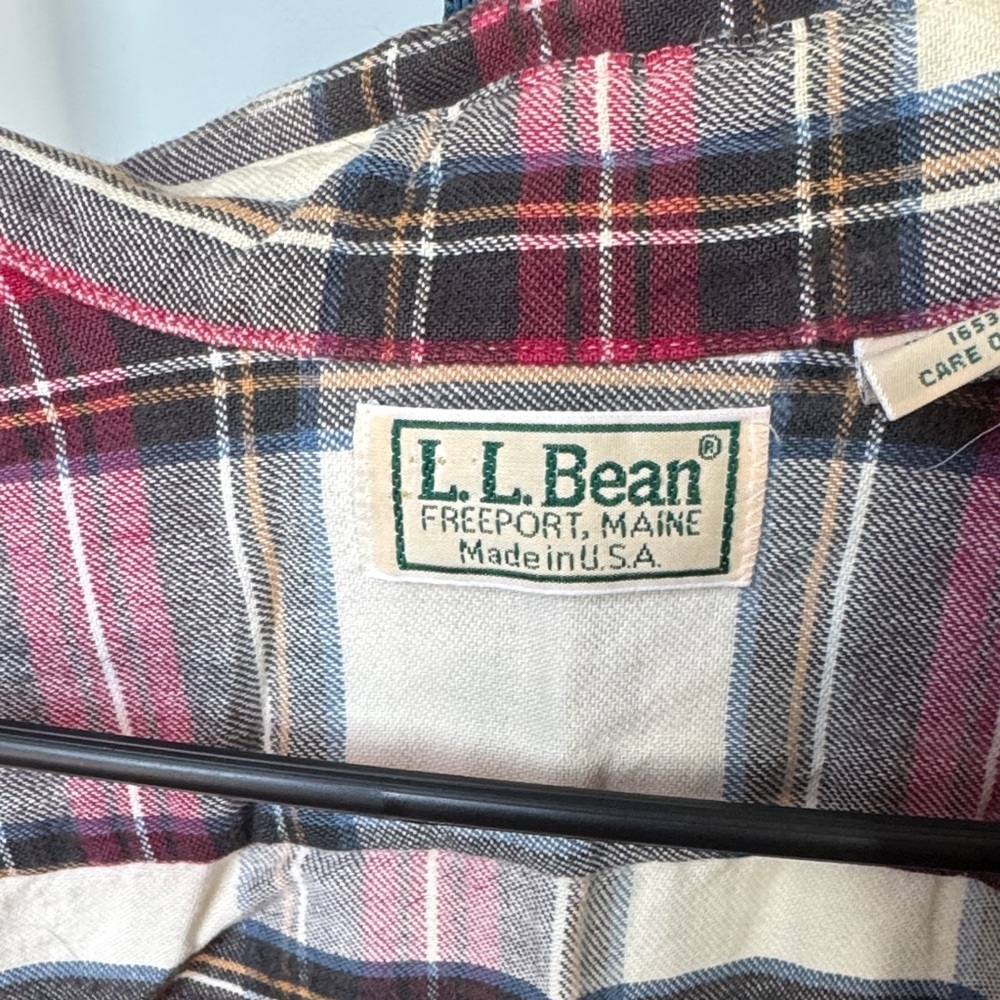 Vintage 1995 L.L. Bean Red and Cream Checkered Shirt plaid - Picture 2 of 7